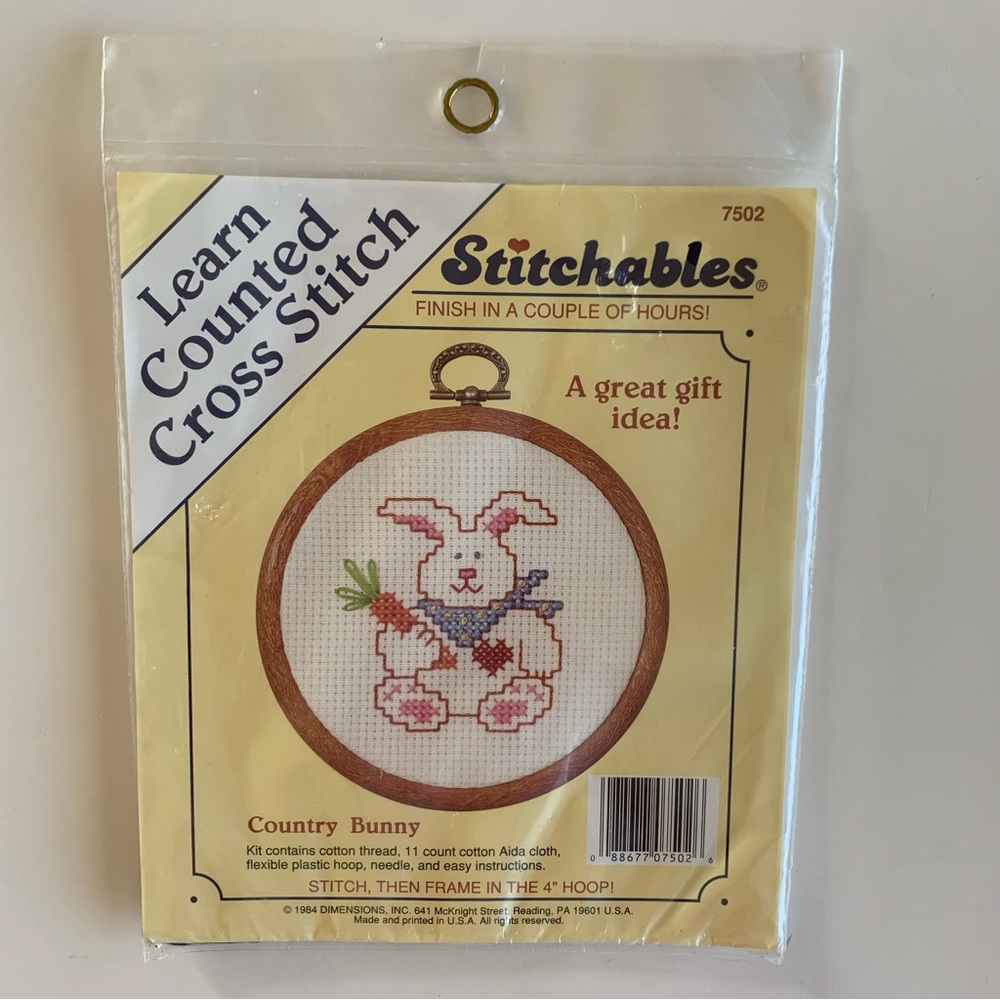 🙂4/$20 New Vintage Cross Stitch Bunny